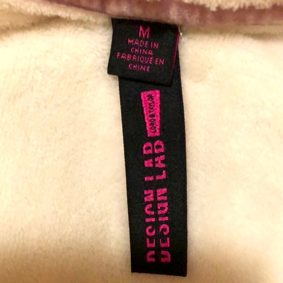 Girls hoodie. - Picture 2 of 2